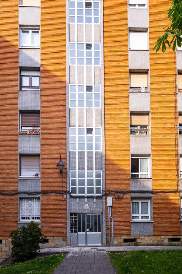 Ferienwohnung El Llar Del Gueelu Gijón Exterior foto