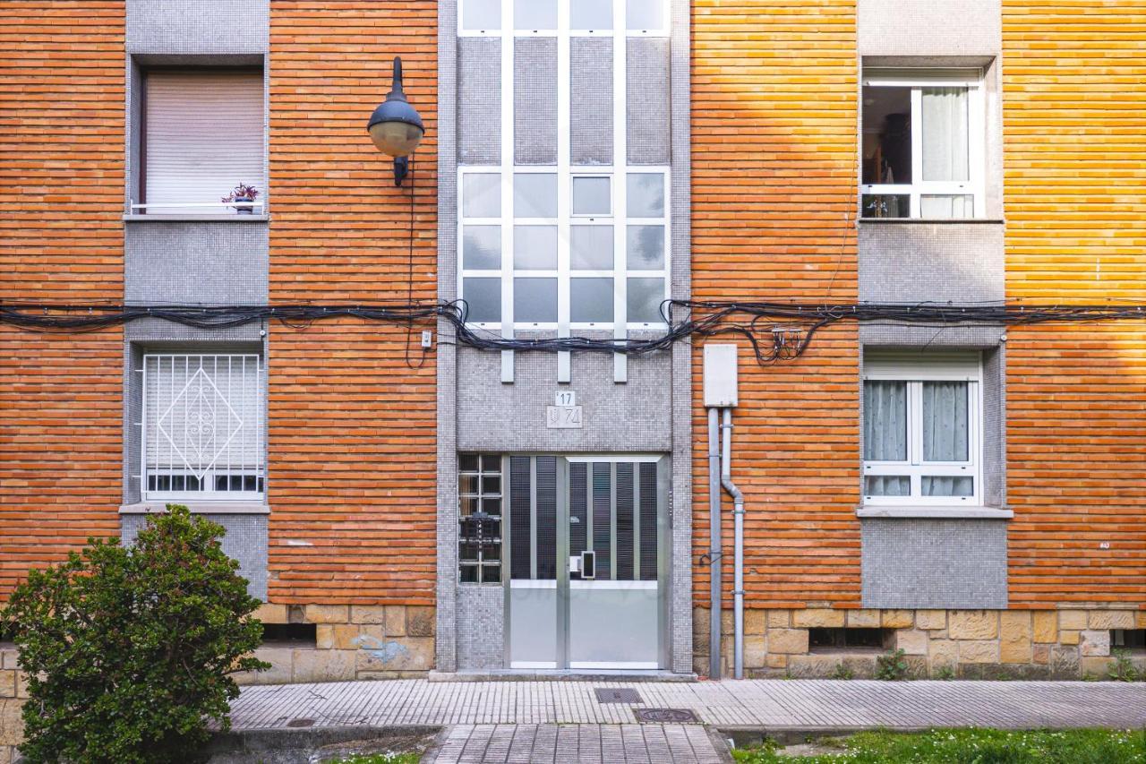 Ferienwohnung El Llar Del Gueelu Gijón Exterior foto